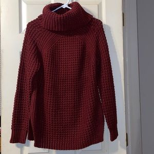 Maroon turtle neck sweater